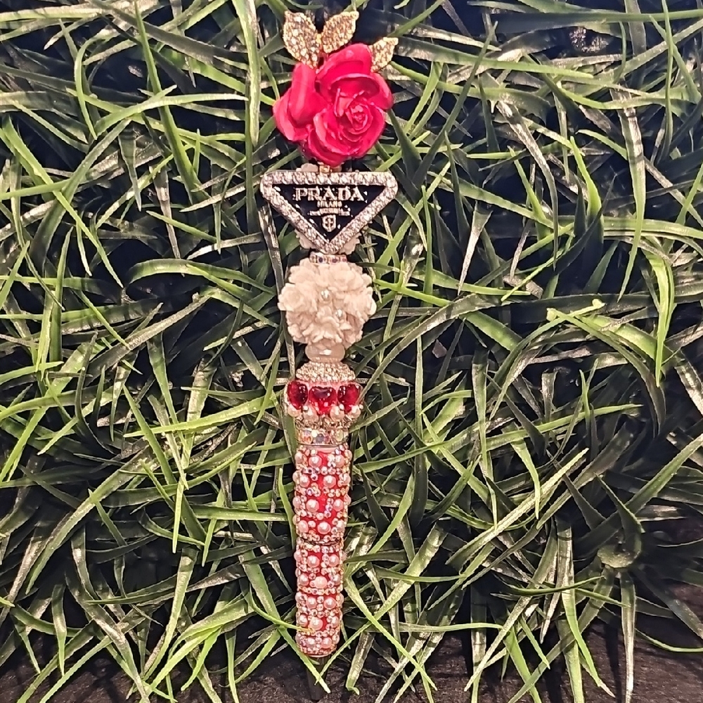 Red Rose Pearl Glam Inspired Pen
